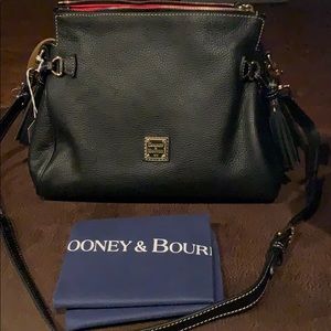 Dooney & Bourke Medium Zip Crossbody